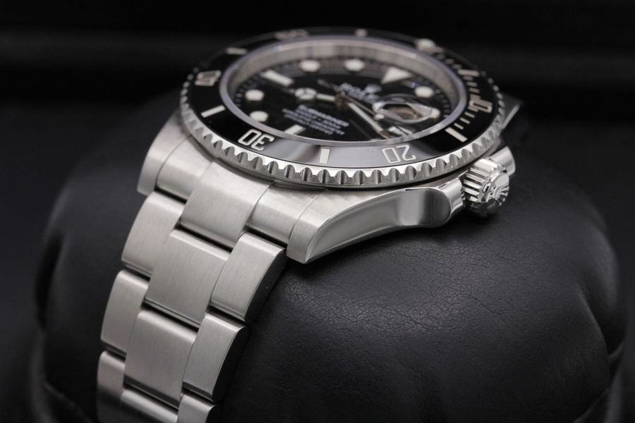 Rolex Submariner 126610 LN
